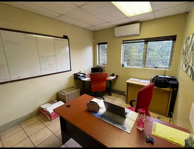 INDUSTRIAL PROPERTY TO RENT IN HENNOPSPARK